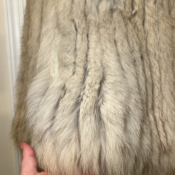 Vintage Saga Fox cozy lux fluffy fur coat - Picture 6 of 16